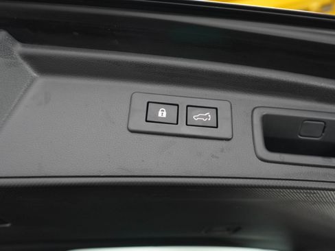 Used 2021 Subaru Forester Sport w/ Popular Package #2 AWD/4WD image 17