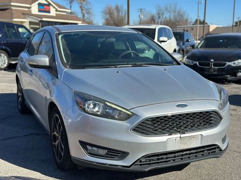 Used 2018 Ford Focus SEL image 4