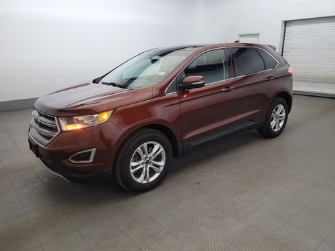 Used 2015 Ford Edge SEL w/ Equipment Group 201A image 2