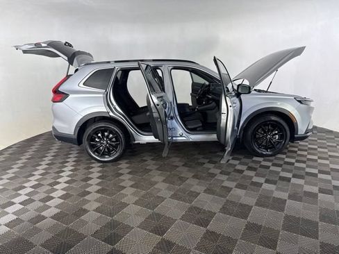 Used 2024 Honda CR-V Sport image 17