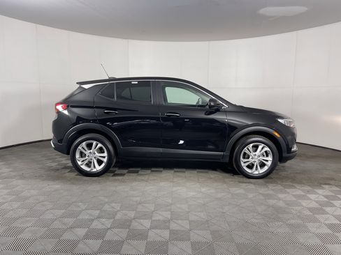 Used 2023 Buick Encore GX Preferred w/ Cold Weather Comfort Package image 5