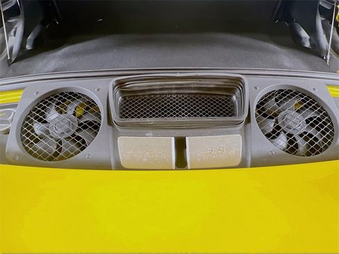 Certified 2017 Porsche 911 Turbo image 27