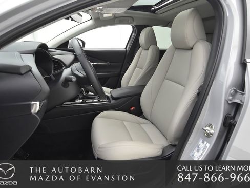 Certified 2025 MAZDA CX-30 AWD 2.5 S w/ Preferred Package image 23