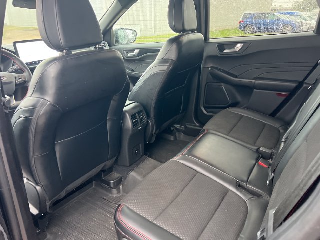 Used 2023 Ford Escape ST-Line w/ Tech Pack #1 AWD/4WD image 22