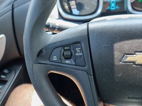 Used 2015 Chevrolet Equinox LS FWD image 14