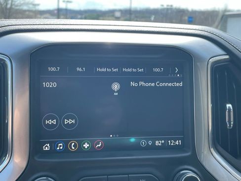 Certified 2021 Chevrolet Silverado 1500 LT Trail Boss w/ Convenience Package II image 46