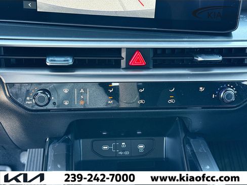 New 2026 Kia Sorento LX image 33