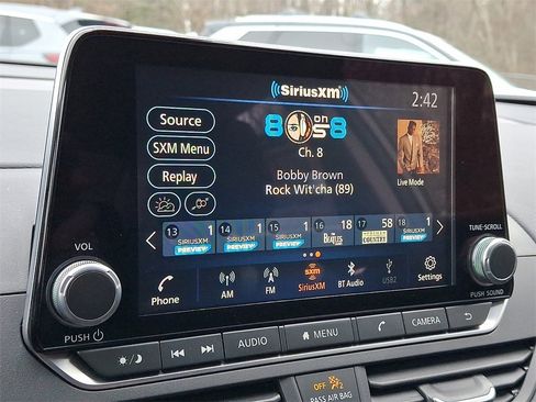 Used 2025 Nissan Altima 2.5 S image 16