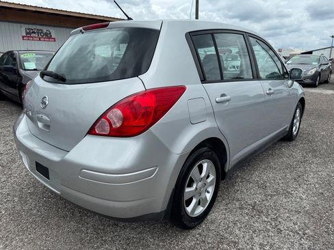 Used 2007 Nissan Versa S w/ Convenience Pkg image 2