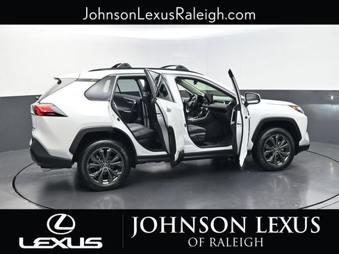 Used 2025 Toyota RAV4 Limited w/ Advanced Technology Package AWD/4WD image 31