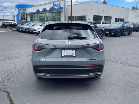 Used 2024 Honda HR-V Sport image 4