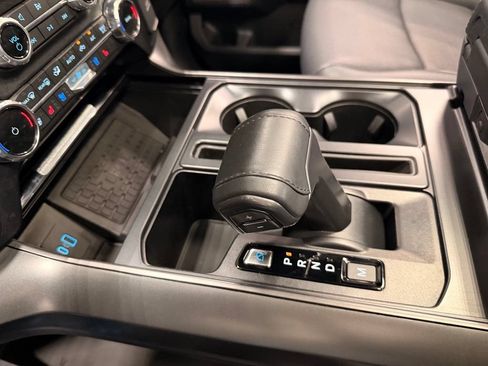 Used 2024 Ford F150 Lariat w/ Equipment Group 502A High AWD/4WD image 39
