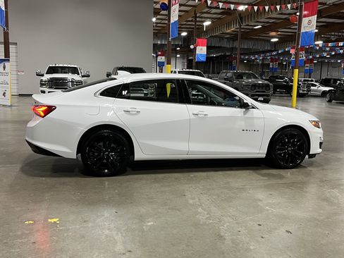 Used 2024 Chevrolet Malibu LT w/ Sport Edition image 6