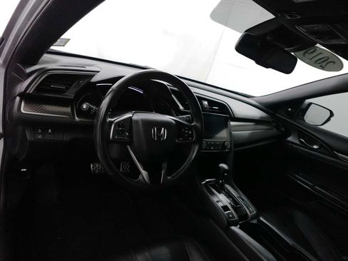 Used 2019 Honda Civic Sport Touring image 15