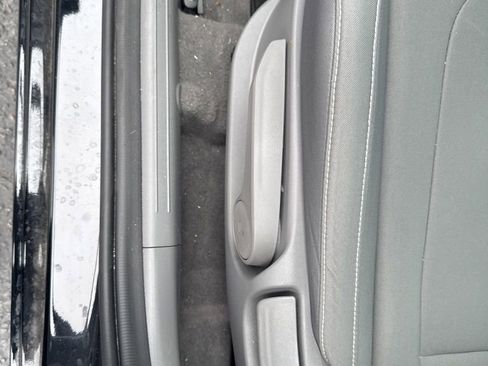 Certified 2025 Hyundai Elantra Sport FWD image 5