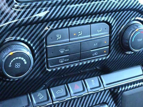 Used 2021 Chevrolet Silverado 1500 Custom Trail Boss image 19