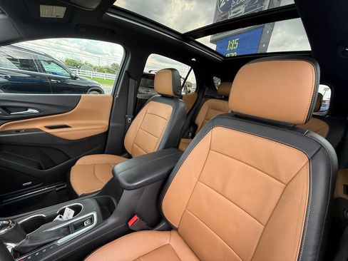 Used 2018 Chevrolet Equinox Premier FWD image 13