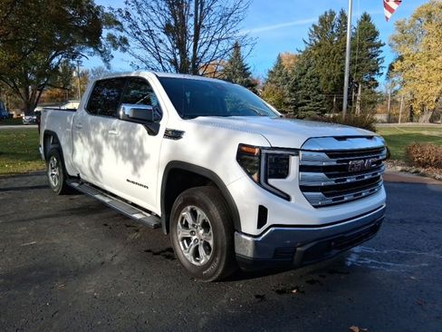 Used 2022 GMC Sierra 1500 SLE image 6