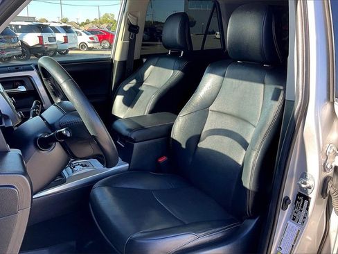 Used 2022 Toyota 4Runner Limited image 30