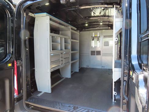 Used 2017 Ford Transit 250 148 Medium Roof RWD image 9