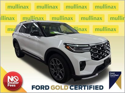 Certified 2025 Ford Explorer Platinum w/ Ultimate Package