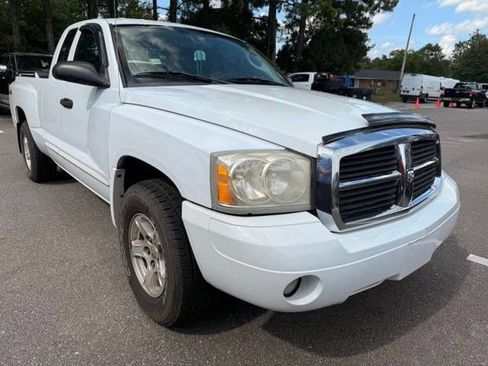 Used 2005 Dodge Dakota Laramie w/ Sport Appearance Group AWD/4WD image 7