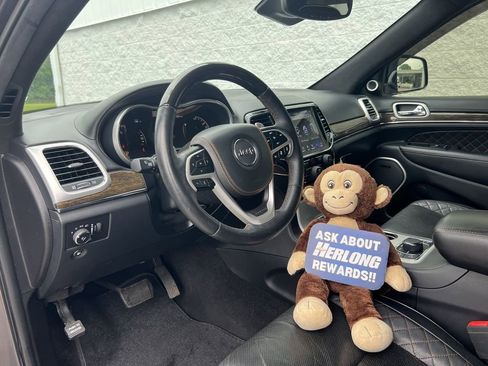 Used 2019 Jeep Grand Cherokee Summit image 10