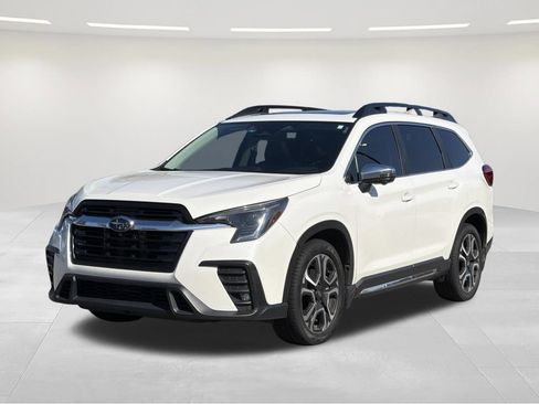 Used 2023 Subaru Ascent Limited w/ Technology Package AWD/4WD image 1