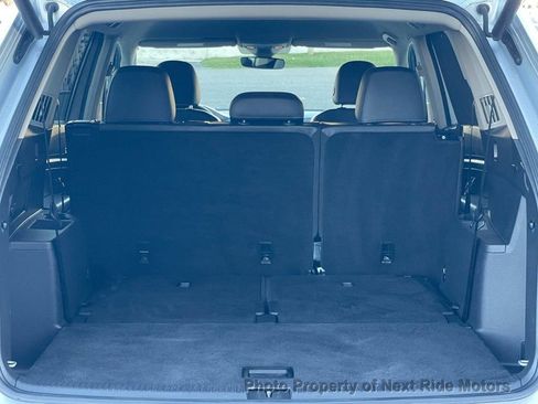 Used 2019 Volkswagen Atlas SE image 30