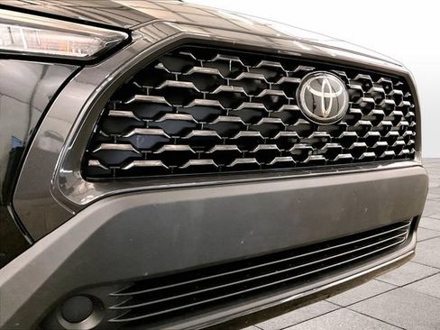 Used 2023 Toyota Corolla Cross LE w/ Moonroof Package AWD/4WD image 29