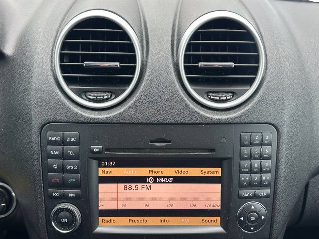 Used 2011 Mercedes-Benz ML 350 4MATIC image 23