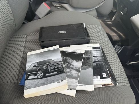 Used 2017 Ford F150 XLT w/ Max Trailer Tow Package image 34