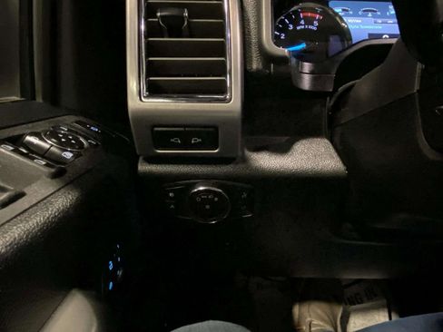 Used 2017 Ford F250 Platinum w/ Platinum Ultimate Package image 49