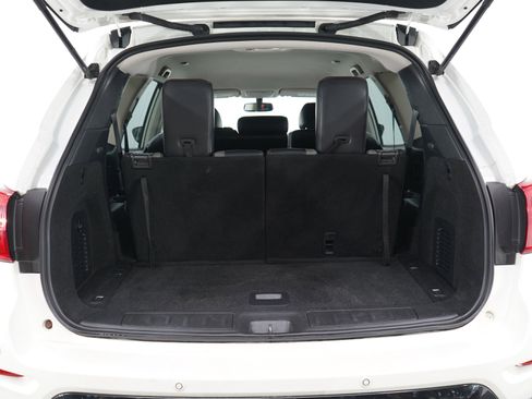 Used 2020 Nissan Pathfinder SV w/ Rock Creek Edition image 17