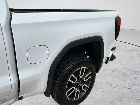 Used 2026 GMC Sierra 1500 AT4 w/ AT4 Premium Package AWD/4WD image 9