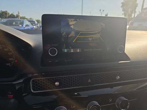 Used 2025 Honda Civic Sport image 18