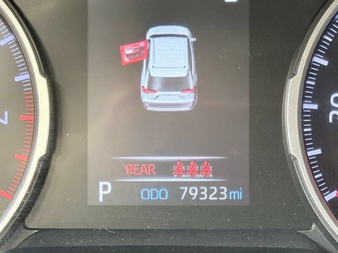 Used 2019 Toyota RAV4 XLE Premium FWD image 43