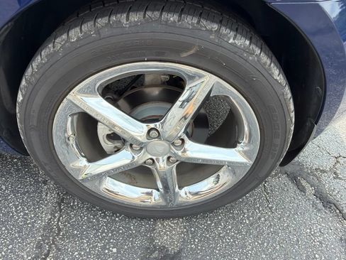 Used 2009 Saturn Sky w/ Premium Trim Package RWD image 15