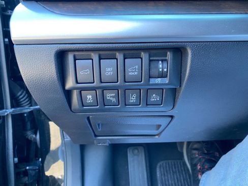 Used 2016 Subaru Outback 3.6R Limited image 22