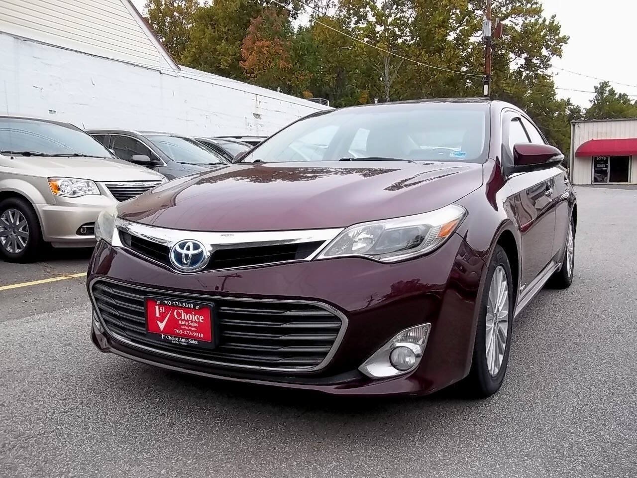 Used 2013 Toyota Avalon Limited FWD image 1
