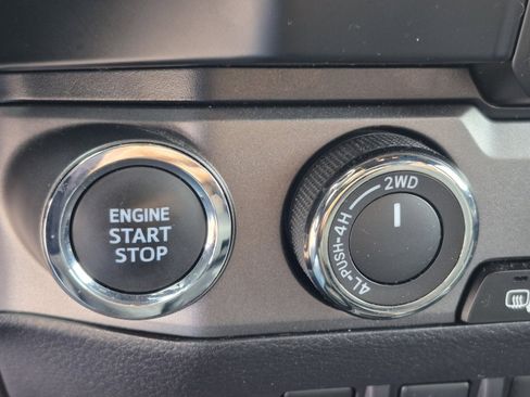 Used 2023 Toyota Tacoma TRD Pro image 33