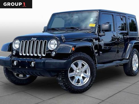 Used 2016 Jeep Wrangler Unlimited Sahara w/ Connectivity Group AWD/4WD image 1