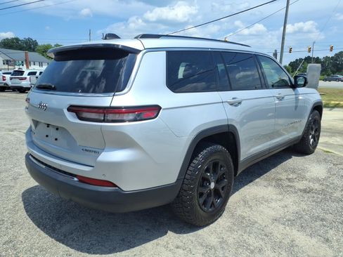 Used 2021 Jeep Grand Cherokee L Limited AWD/4WD image 2