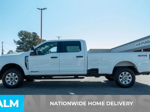 Used 2024 Ford F250 XLT AWD/4WD image 4