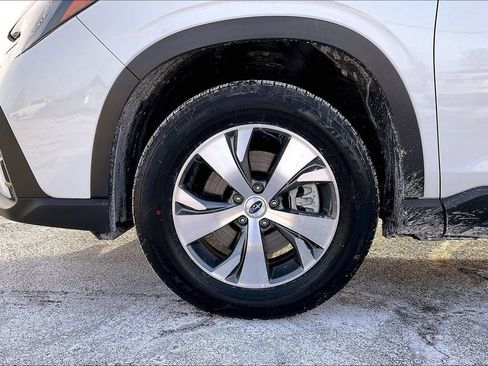 Certified 2024 Subaru Ascent Premium w/ Convenience Package image 10