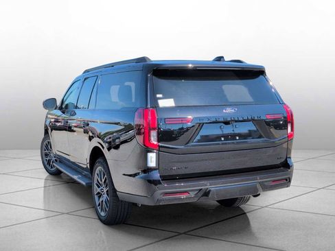 New 2026 Ford Expedition Max Platinum w/ Stealth Appearance Package AWD/4WD image 15