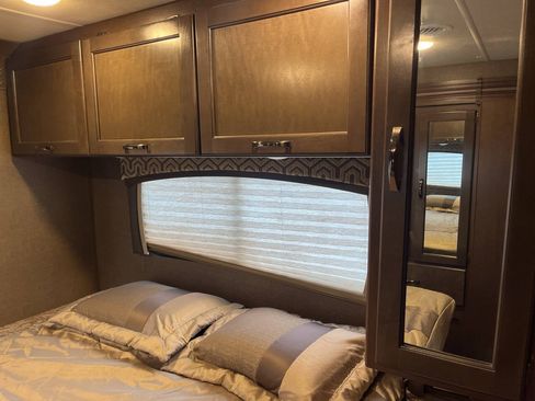 Used 2018 Ford E-450 and Econoline 450 Super Duty w/ Motorhome Prep Package RWD image 36