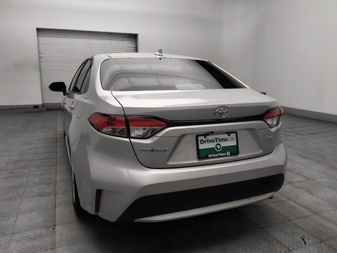 Used 2022 Toyota Corolla LE FWD image 6