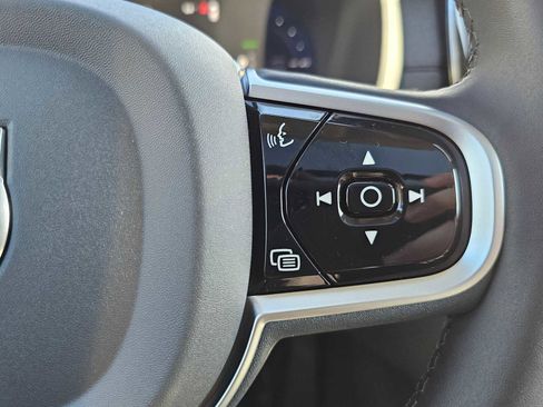 New 2026 Volvo XC90 T8 Ultra w/ Protection Package Premier AWD/4WD image 36