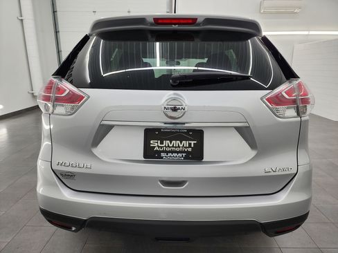 Used 2016 Nissan Rogue SV image 26